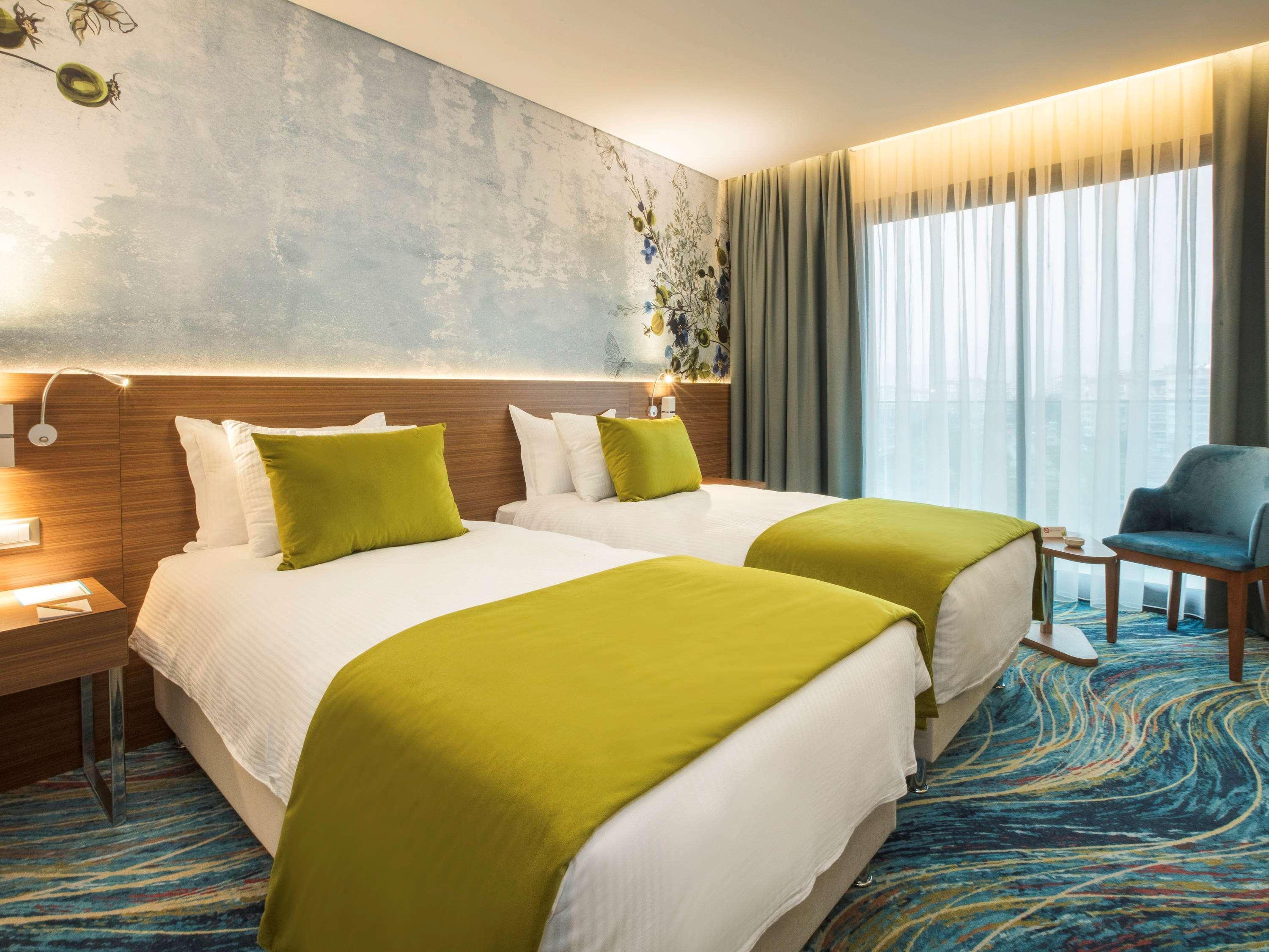 Ibis Styles Bornova 4*