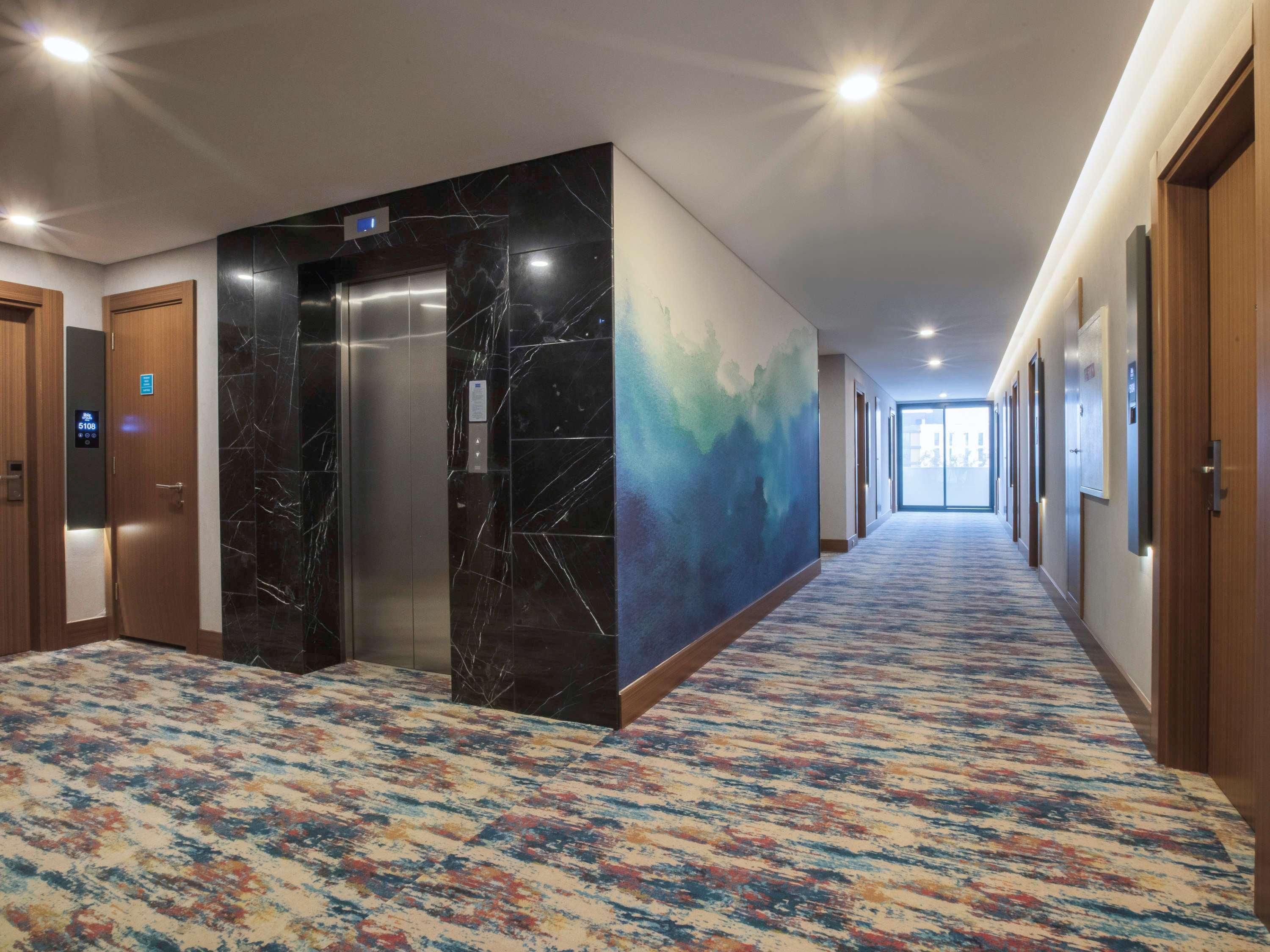Ibis Styles Bornova Hotel 4*