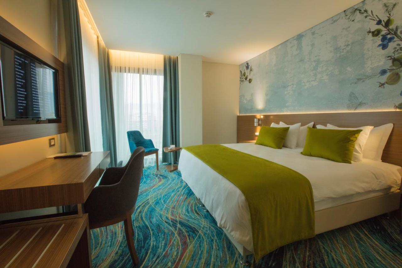 Ibis Styles Bornova 4*