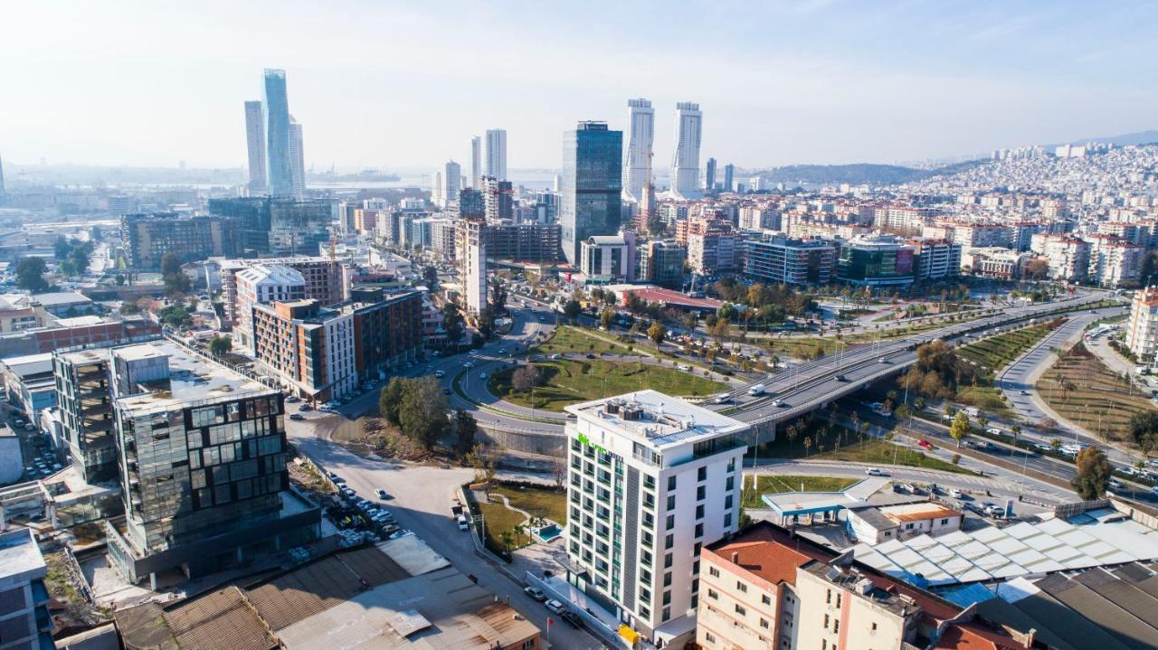 Ibis Styles Bornova Hotel 4*